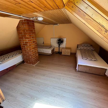 Tiszavirag Apartman Tiszakeszi Екстер'єр фото