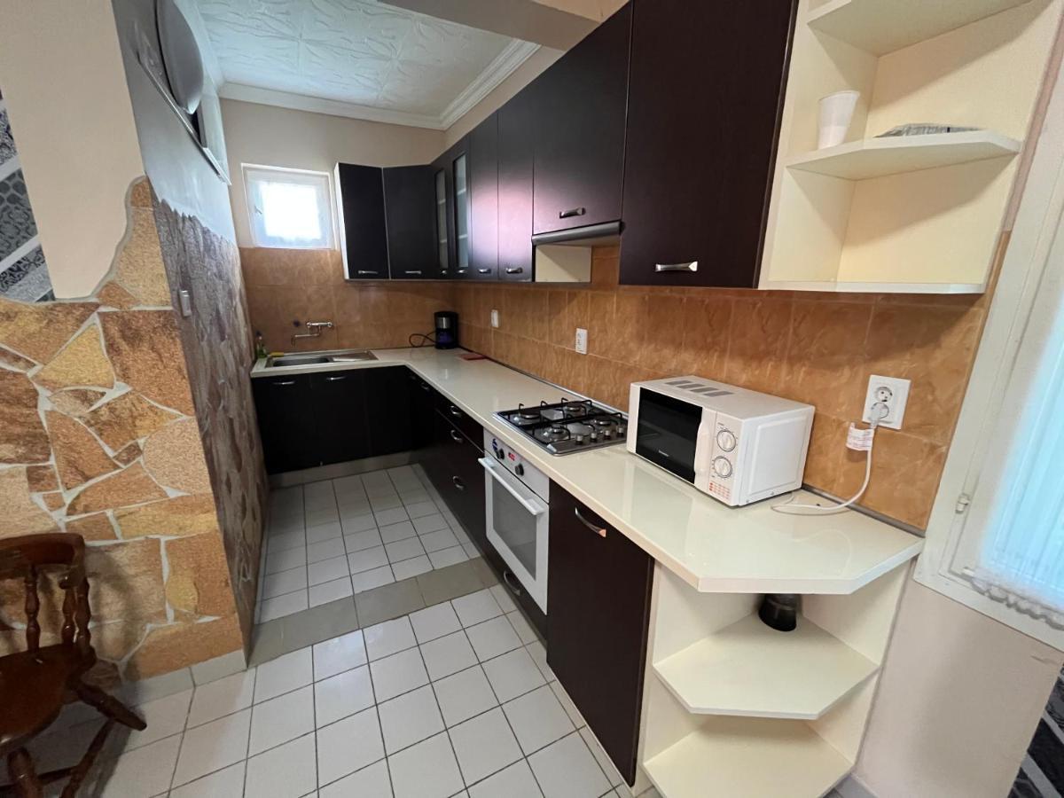 Tiszavirag Apartman Tiszakeszi Екстер'єр фото
