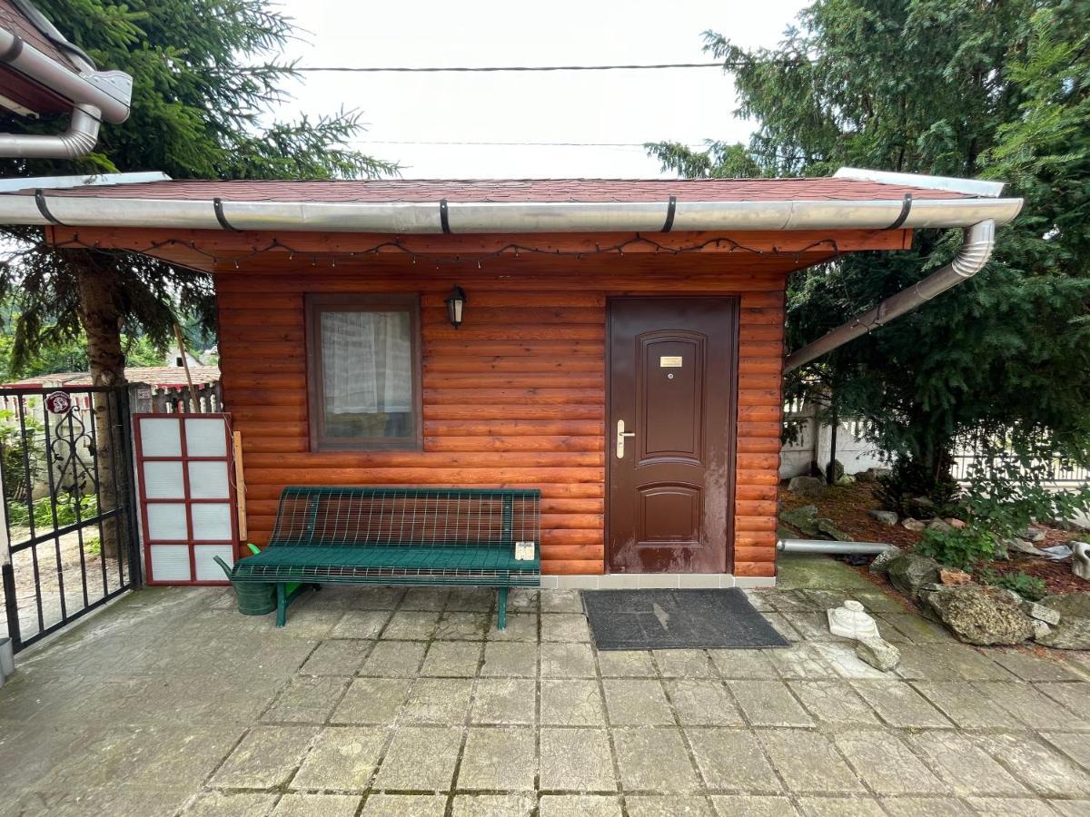 Tiszavirag Apartman Tiszakeszi Екстер'єр фото