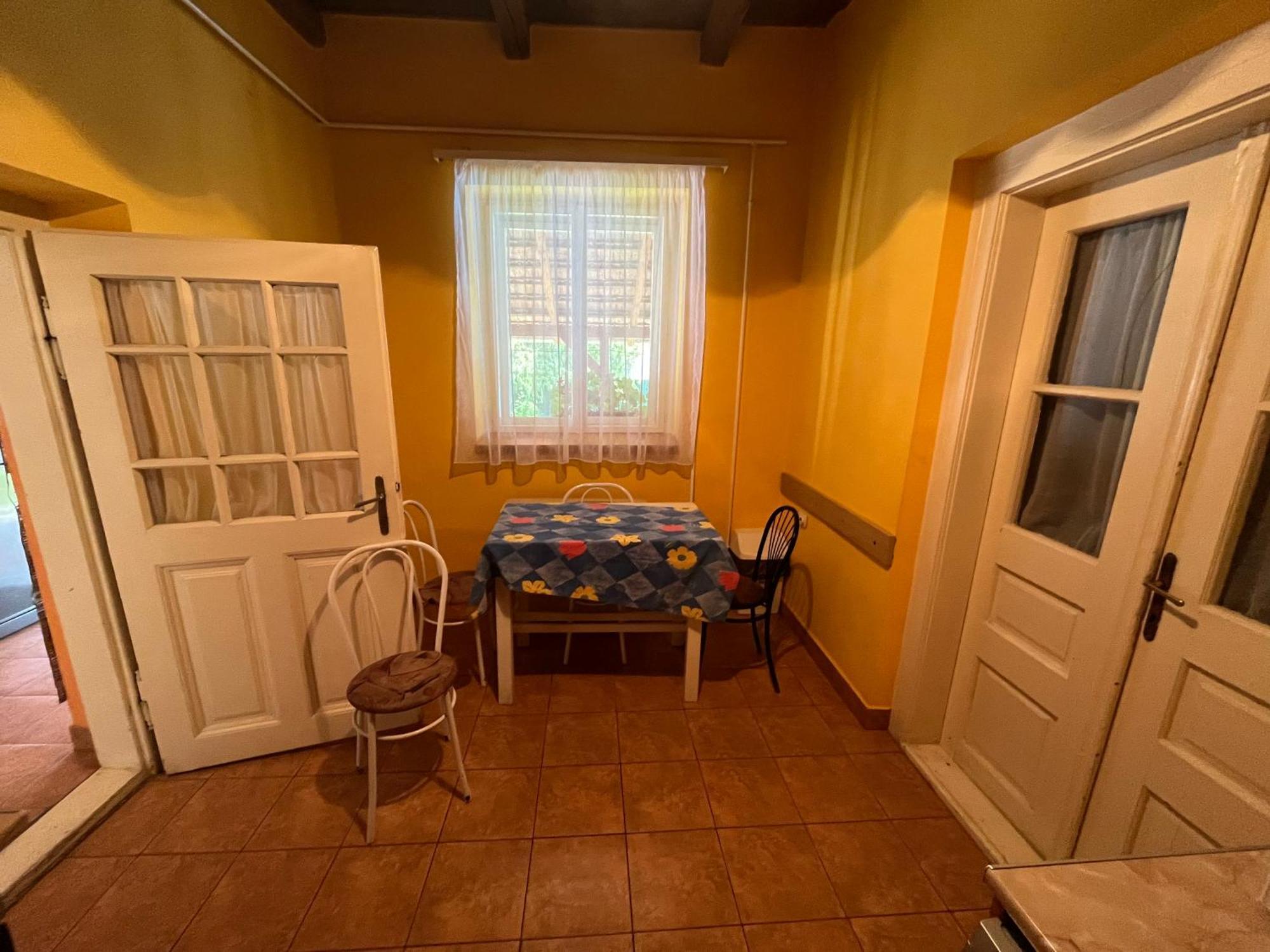 Tiszavirag Apartman Tiszakeszi Екстер'єр фото