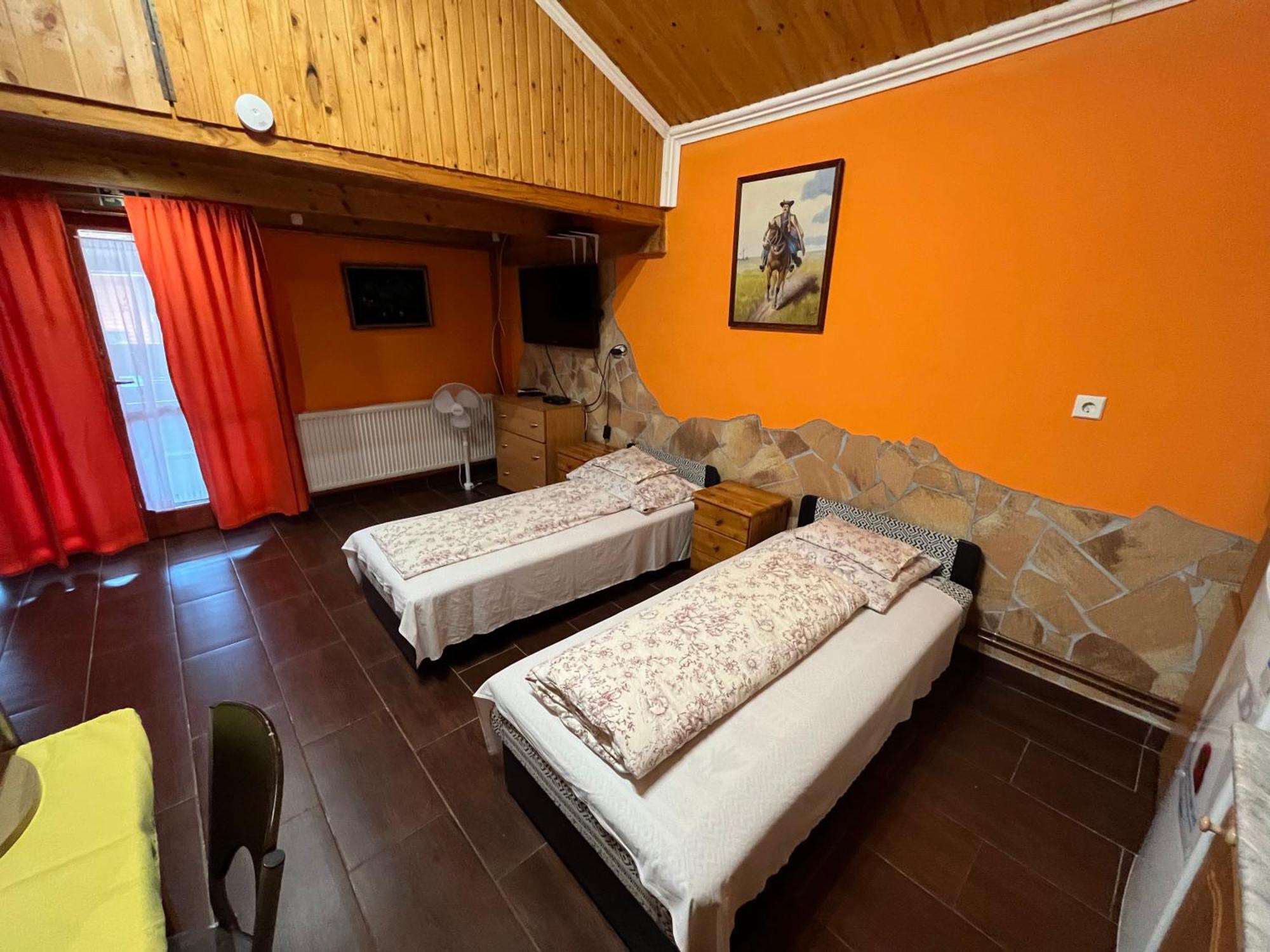 Tiszavirag Apartman Tiszakeszi Екстер'єр фото
