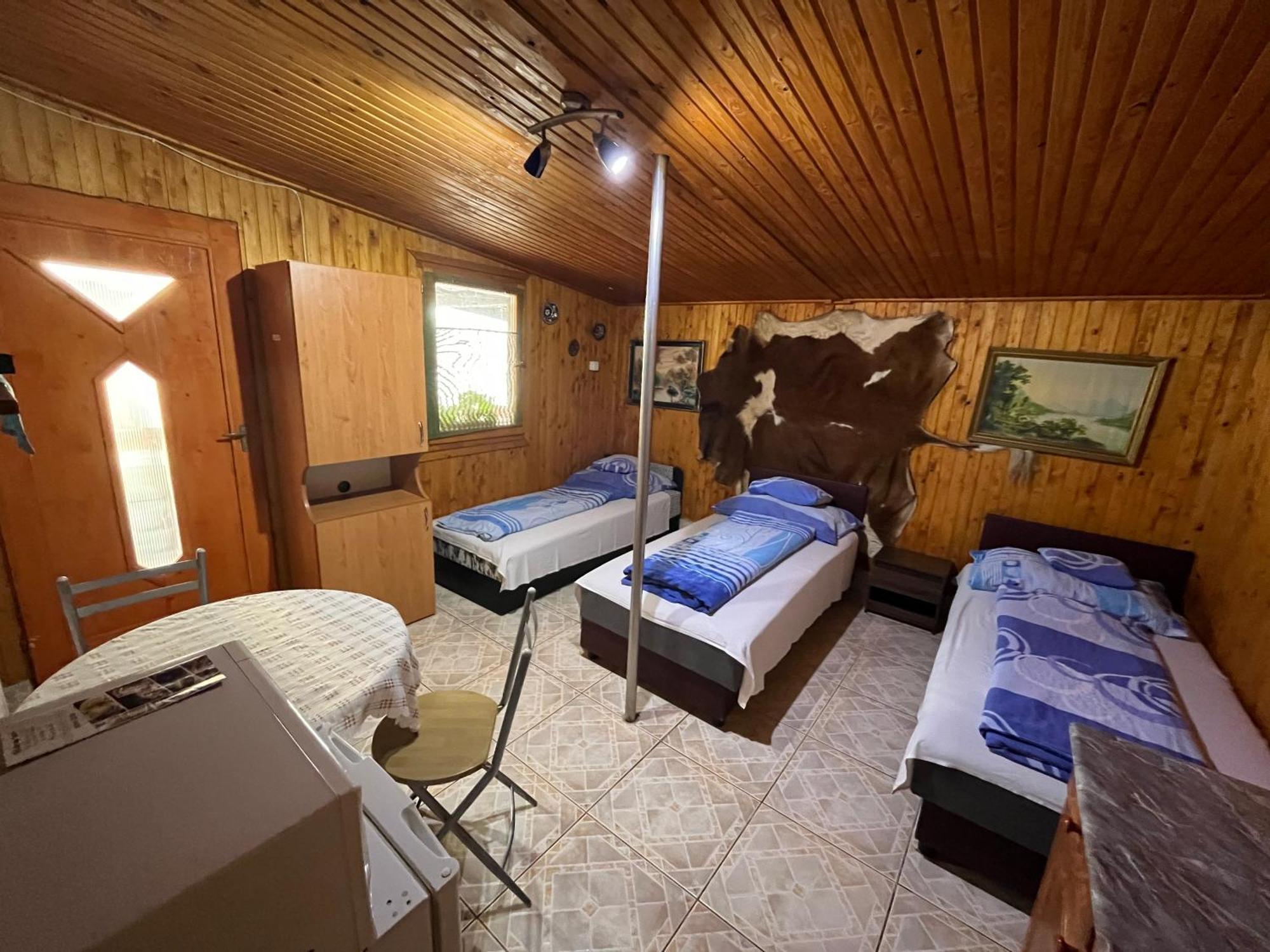 Tiszavirag Apartman Tiszakeszi Екстер'єр фото