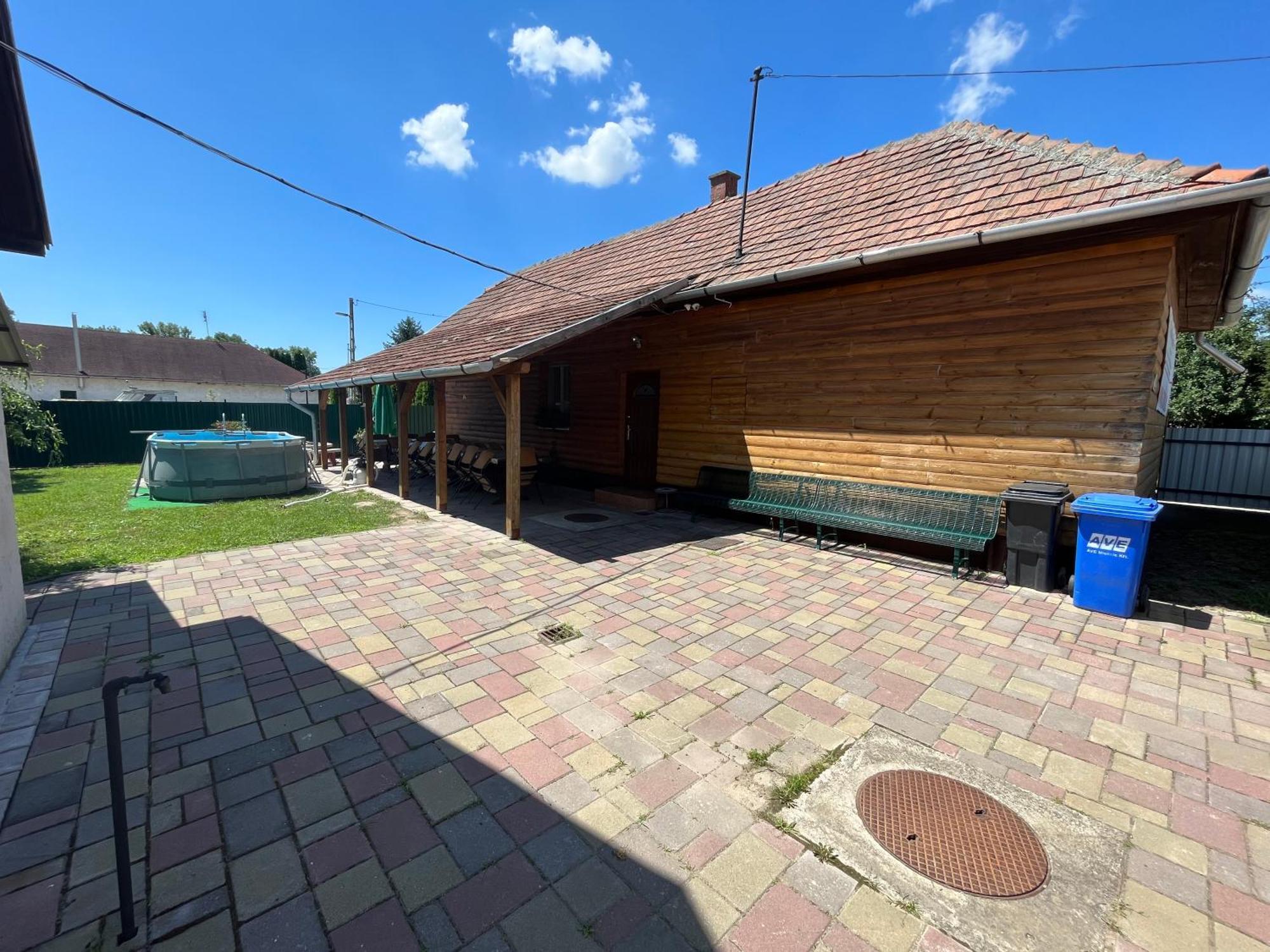 Tiszavirag Apartman Tiszakeszi Екстер'єр фото